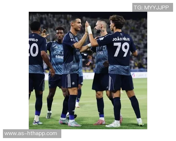 科曼精彩倒挂金钩破门助利雅得胜利迅速取得2-0领先优势